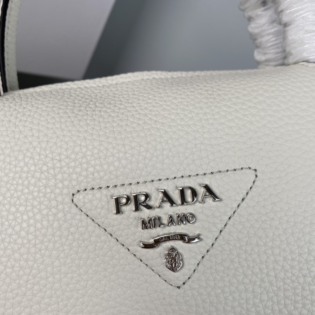 Prada Small Leather Shoulder Bag Handbag White 1BC145